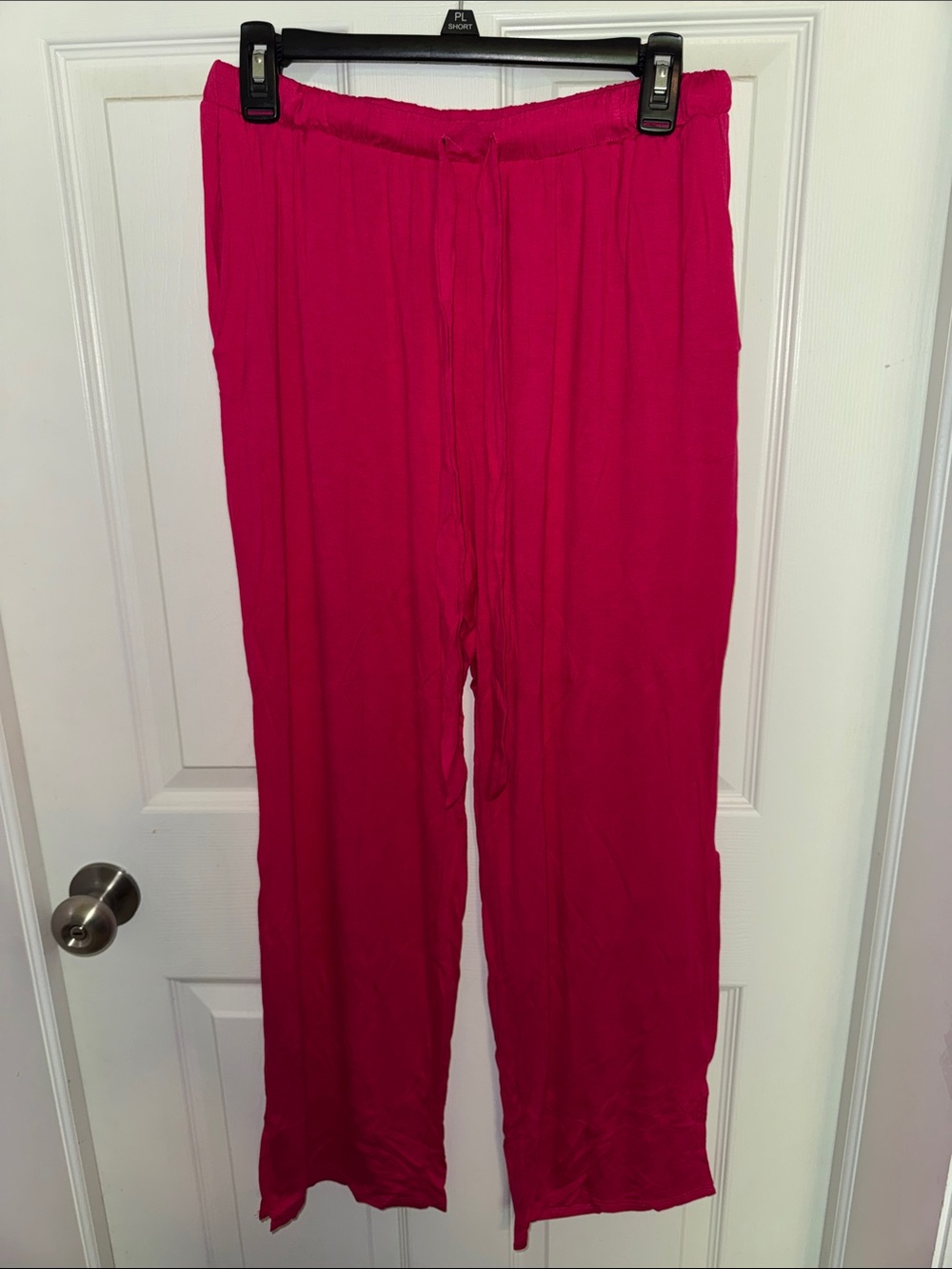 NWT Acting Pro Hot Pink Elastic Waist Lounge Pants with Leg Slits